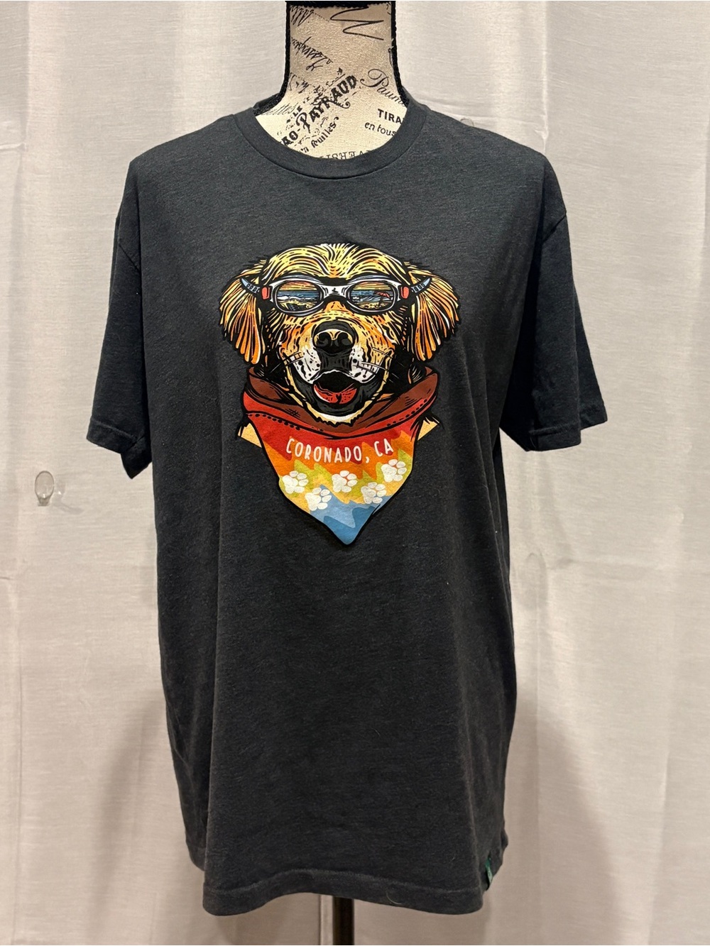 Wild Tribute Black Golden Retriever Dog Graphic T-Shirt - Coronado, CA Sz L